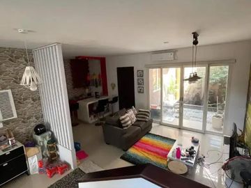 Rumah Murah Dekat Sekolah AL Hikmah Semi Furnish Butuh Cepat Laku