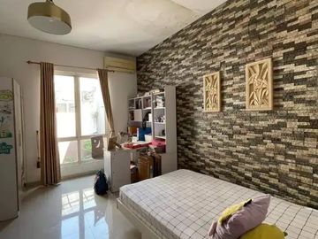 Rumah Murah Dekat Sekolah AL Hikmah Semi Furnish Butuh Cepat Laku