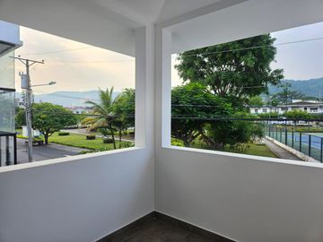 VENTA CASA EN PUERTO AZUL - VIA A LA COSTA