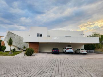 CASA EN VENTA, JURICA REGENCY, QUERÉTARO