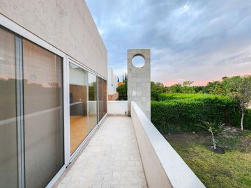 CASA EN VENTA, JURICA REGENCY, QUERÉTARO