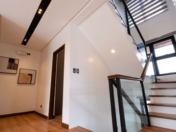 For Sale Bali Mansions South Forbes 5 Bedroom Silang, Cavite