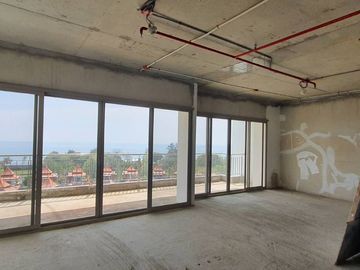 Sale Boathouse Hua Hin