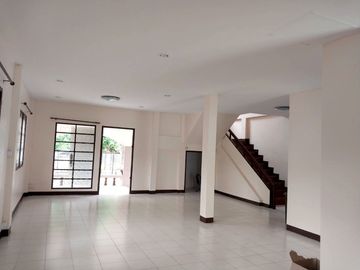House for sale 3 Bedroom in Ping Payom
