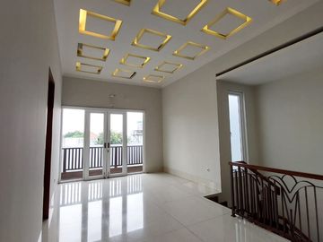 Brandnew Minimalis House Siap Huni Strategis Ampera Cilandak Timur Jakarta Selatan