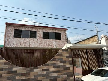 Venta de casa con 5 recamaras en Cuernavaca Morelos