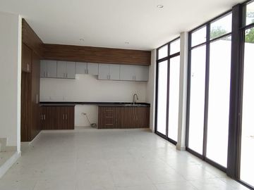 CASA en Mayorazgo Priv San Gabriel