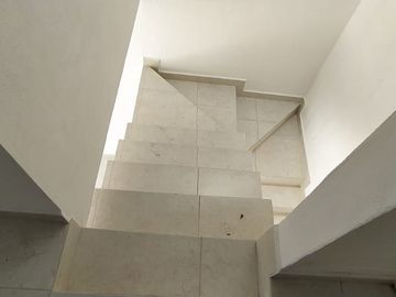 CASA en Mayorazgo Priv San Gabriel
