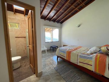 ✴️ VENDO ✴️Espectacular Casa Campestre en Copacabana, sector Barrio el Pedregal, Parcelación el paraíso P.H.