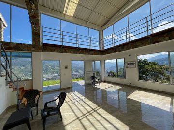 ✴️ VENDO ✴️Espectacular Casa Campestre en Copacabana, sector Barrio el Pedregal, Parcelación el paraíso P.H.