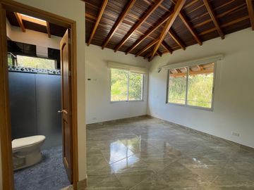 ✴️ VENDO ✴️Espectacular Casa Campestre en Copacabana, sector Barrio el Pedregal, Parcelación el paraíso P.H.