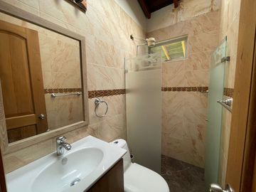 ✴️ VENDO ✴️Espectacular Casa Campestre en Copacabana, sector Barrio el Pedregal, Parcelación el paraíso P.H.