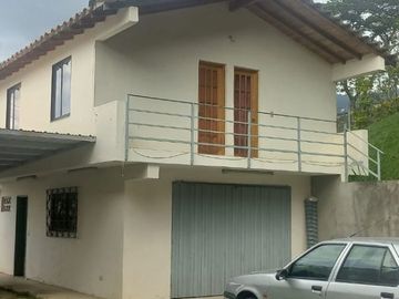 ✴️ VENDO ✴️Espectacular Casa Campestre en Copacabana, sector Barrio el Pedregal, Parcelación el paraíso P.H.