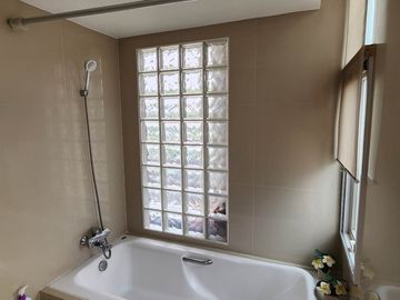 2 bed unit for sale in Chang Klan area, Chiang Mai