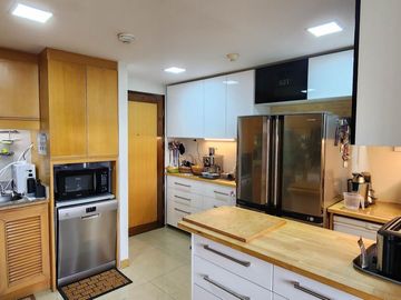 2 bed unit for sale in Chang Klan area, Chiang Mai