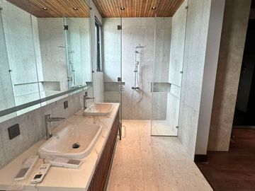 THE ENCLAVE ALABANG New House for Sale near Ayala Alabang Portofino Daang Hari Verdana Alabang Hills