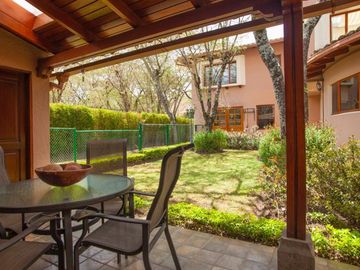 SE VENDE HERMOSA CASA DE VENTA EN LA URBANIZACIÓN DE LUJO CUNUCBAMBA EN CUMBAYA