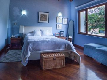 SE VENDE HERMOSA CASA DE VENTA EN LA URBANIZACIÓN DE LUJO CUNUCBAMBA EN CUMBAYA