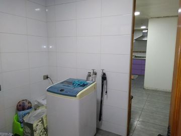 SE VENDE Hermosa Casa 2 Pisos, cercana  a Municipalidad de Conchalí.