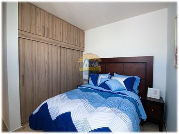 Casas con alberca 3 recámaras cocineta y closets