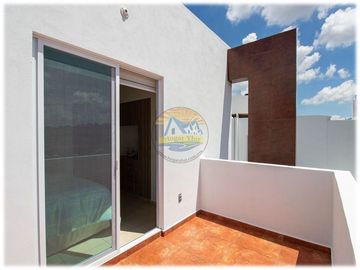 Casas con alberca 3 recámaras cocineta y closets
