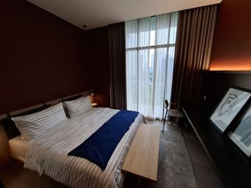 FOR SALE LUXURY APARTMENT Monteverde Tower 6th Floor, 2 Bedroom Fully Furnished 171 sqm.