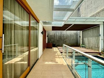 RUMAH at Jl RUBY / PERMATA HIJAU, KEBAYORAN LAMA
