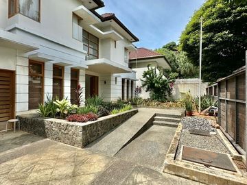 RUMAH at Jl RUBY / PERMATA HIJAU, KEBAYORAN LAMA