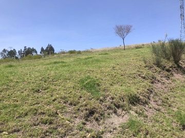 Dos excelentes lotes en venta 4.150m2c/u sector Chuquipata (UNAE) $290.000dlrs. c/u