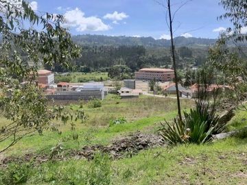 Dos excelentes lotes en venta 4.150m2c/u sector Chuquipata (UNAE) $290.000dlrs. c/u