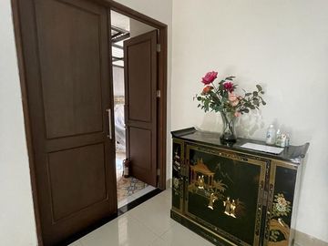 Rumah Dijual di Manunggal Parigi, Halaman Luas