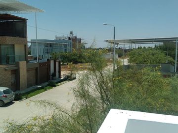 VENTA DE CASA EN ESTRENO  EN BOULEVARD PARK PLAZA, PIURA