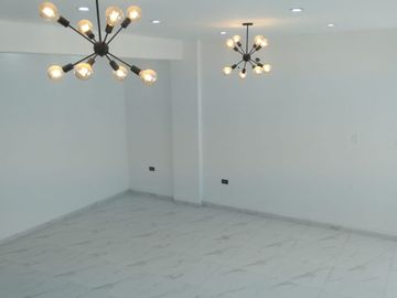 VENTA DE CASA EN ESTRENO  EN BOULEVARD PARK PLAZA, PIURA