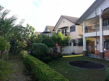 New!! Ridge, Overlooking in San Lazaro Race Tracl H&L 5km away from Manila Southwoods Estate in Carmona, Cavite