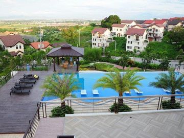 New!! Ridge, Overlooking in San Lazaro Race Tracl H&L 5km away from Manila Southwoods Estate in Carmona, Cavite