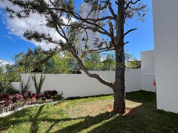 CASA en VENTA PASEO de los TEJONES ALTOZANO