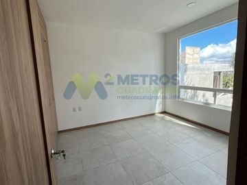 CASA en VENTA PASEO de los TEJONES ALTOZANO