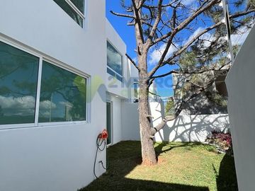 CASA en VENTA PASEO de los TEJONES ALTOZANO