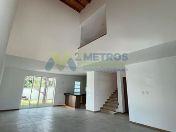 CASA en VENTA PASEO de los TEJONES ALTOZANO