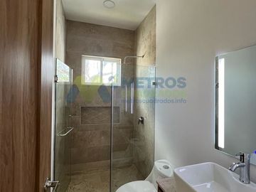 CASA en VENTA PASEO de los TEJONES ALTOZANO