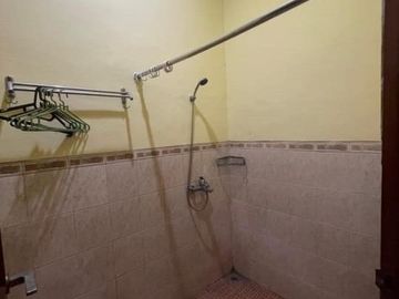 DIJUAL RUMAH DALAM PERUM DI UTARA JL GITO GATI