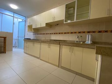 EN ALQUILER AMPLIO DEPARTAMENTO EN BRISAS DE VILLA  CHORRILLOS
