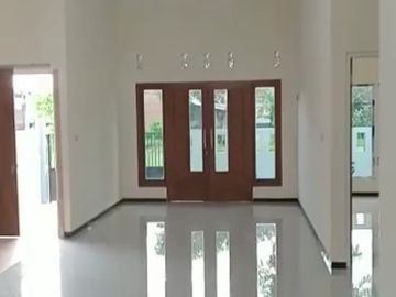Rumah Baru Luas 163 di Singosari Song song kota Malang