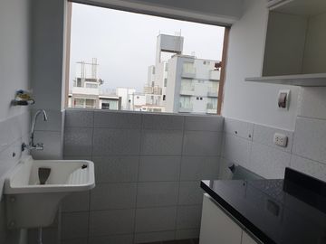 Venta de Hermoso Departamento 65 m2 Surquillo