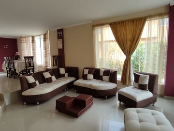 VENTA CASA ESQUINERA EN CONJUNTO SECTOR VÍA AL TINGO