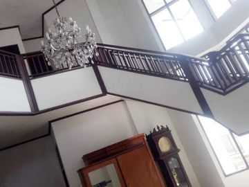 Dijual Rumah 2 Lantai di Kota Padang Dekat Stasiun Padang