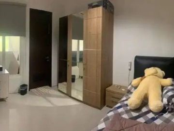 Dijual rumah 2 lantai Decasa Residence Lakarsantri Sby