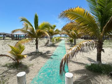 VENDO CASA EN PLAYAS DE 3 DORMITORIOS