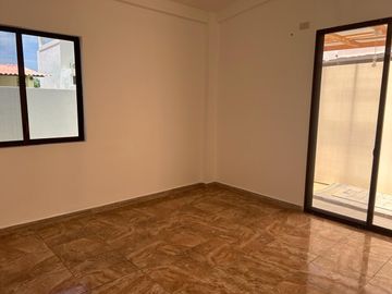 VENDO CASA EN PLAYAS DE 3 DORMITORIOS