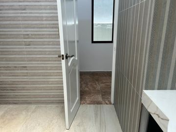 VENDO CASA EN PLAYAS DE 3 DORMITORIOS